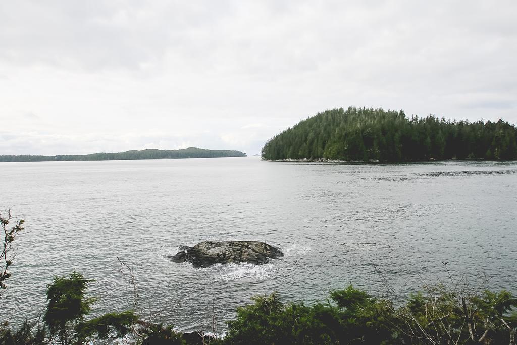 Duffin Cove Resort Tofino Exterior foto